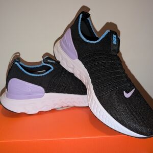 Nike React Phantom Run Flyknit 2